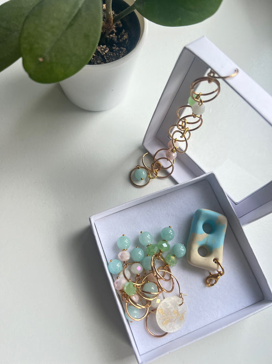 Lucky set with knitting fish, stitch markers and stitch stoppers with aquamarine pearls