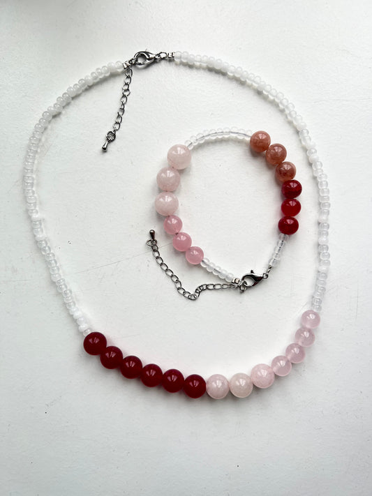 Kir Necklace and bracelet set